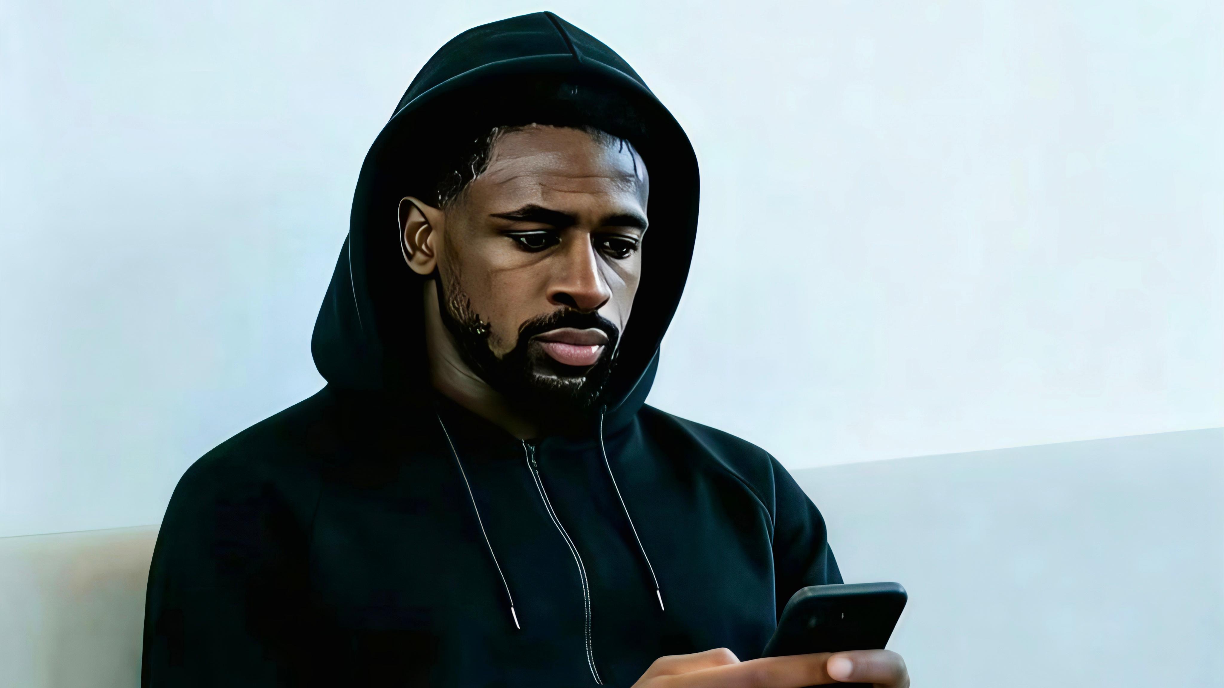 欧洲杯直播-好事多磨！布罗金顿深夜备降哈尔滨，白天改乘高铁到辽篮报到